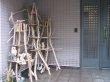 画像3: 山形県酒田市 佐藤 様の大型玄関ポーチ用流木ガーデン飾り棚の使用例