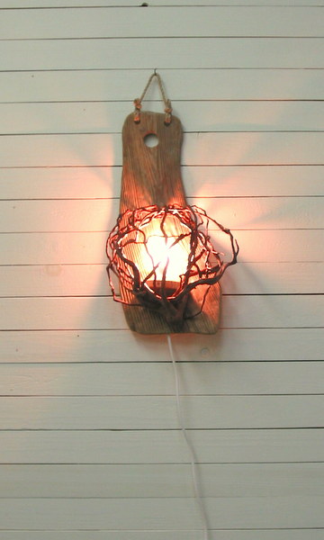 画像: 壁掛け型流木ランプ　　　