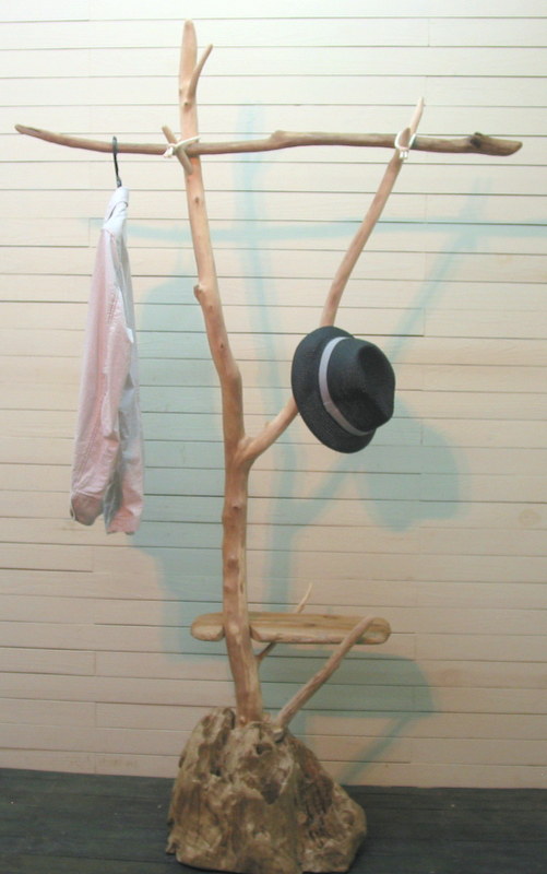 画像: 飾り棚ハンガーポール付き多目的流木ハンガースタンド　　