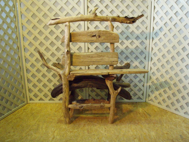 画像: 流木椅子
